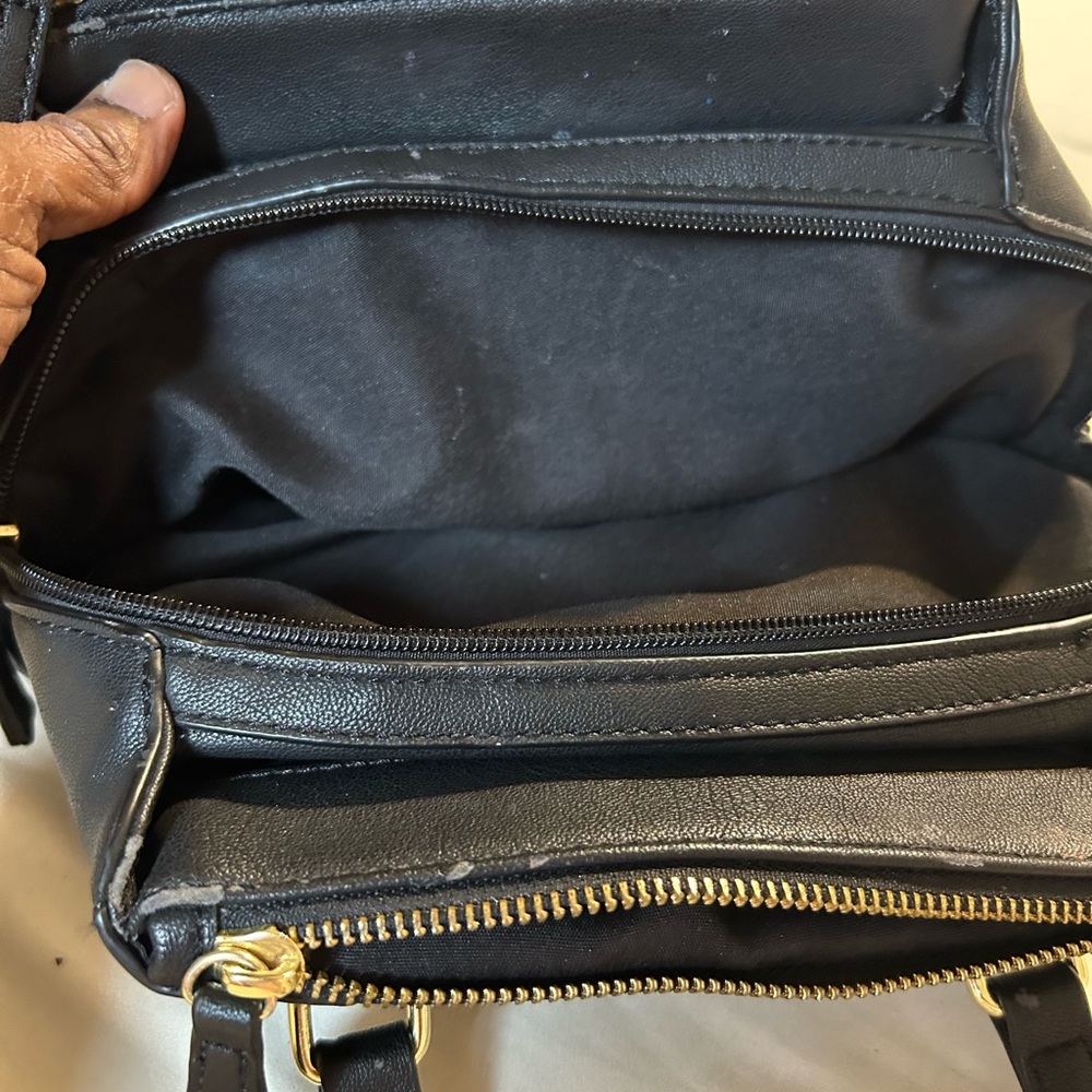 Liz Claiborne small handbag